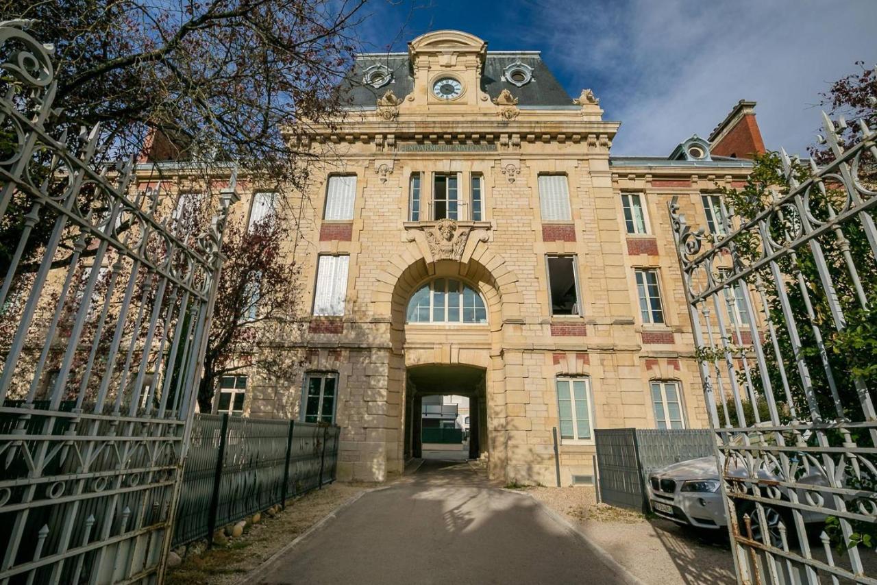 Ferienwohnung Le Corbeau Et Le Homard, Un Vrai Havre De Paix Dijon Exterior foto